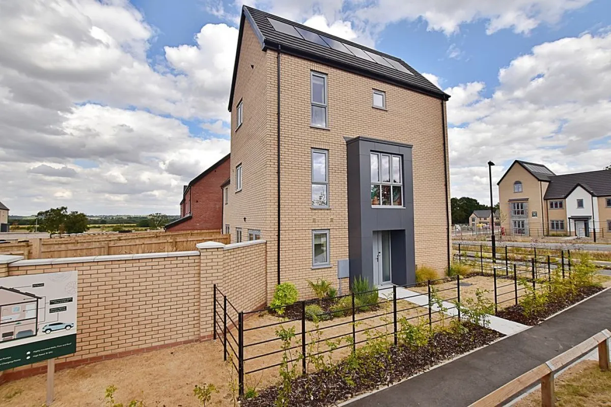 4 bed house for sale, Skellingthorpe Road