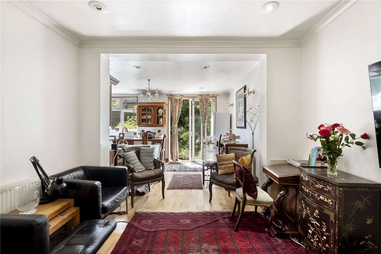 Durnsford Road, Wimbledon Park, London, SW19 8DS, photo 3