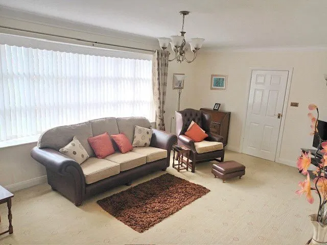 Thoresby Road, Bramcote, Nottingham, Nottinghamshire, NG9, photo 5