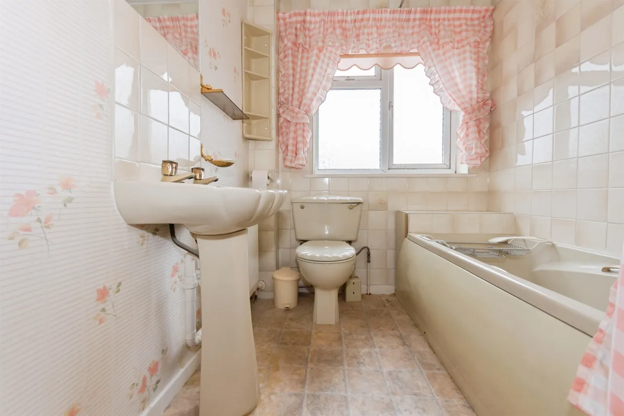 Shenstone Road, Maypole, B14, photo 20