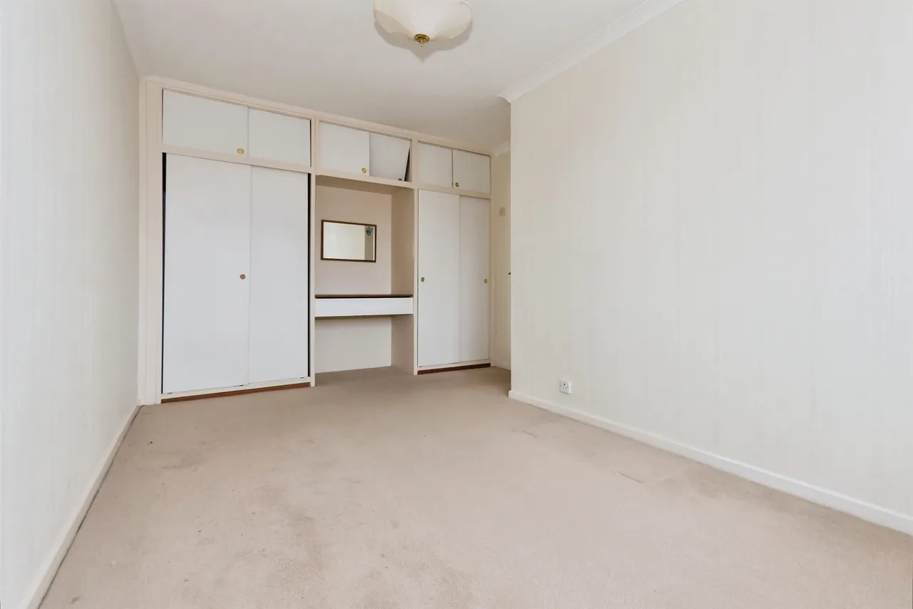 Shenstone Road, Maypole, B14, photo 17