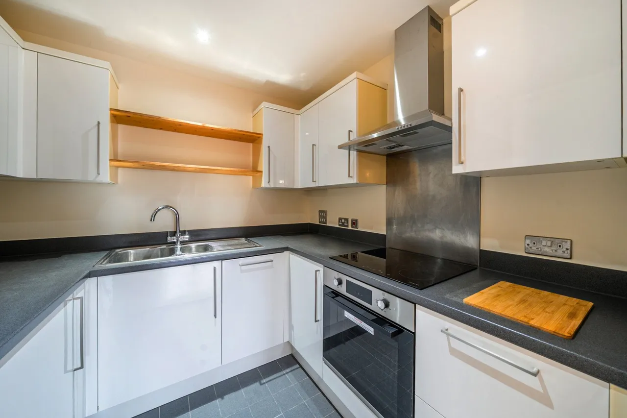 Peckham Grove, SE15, photo 15