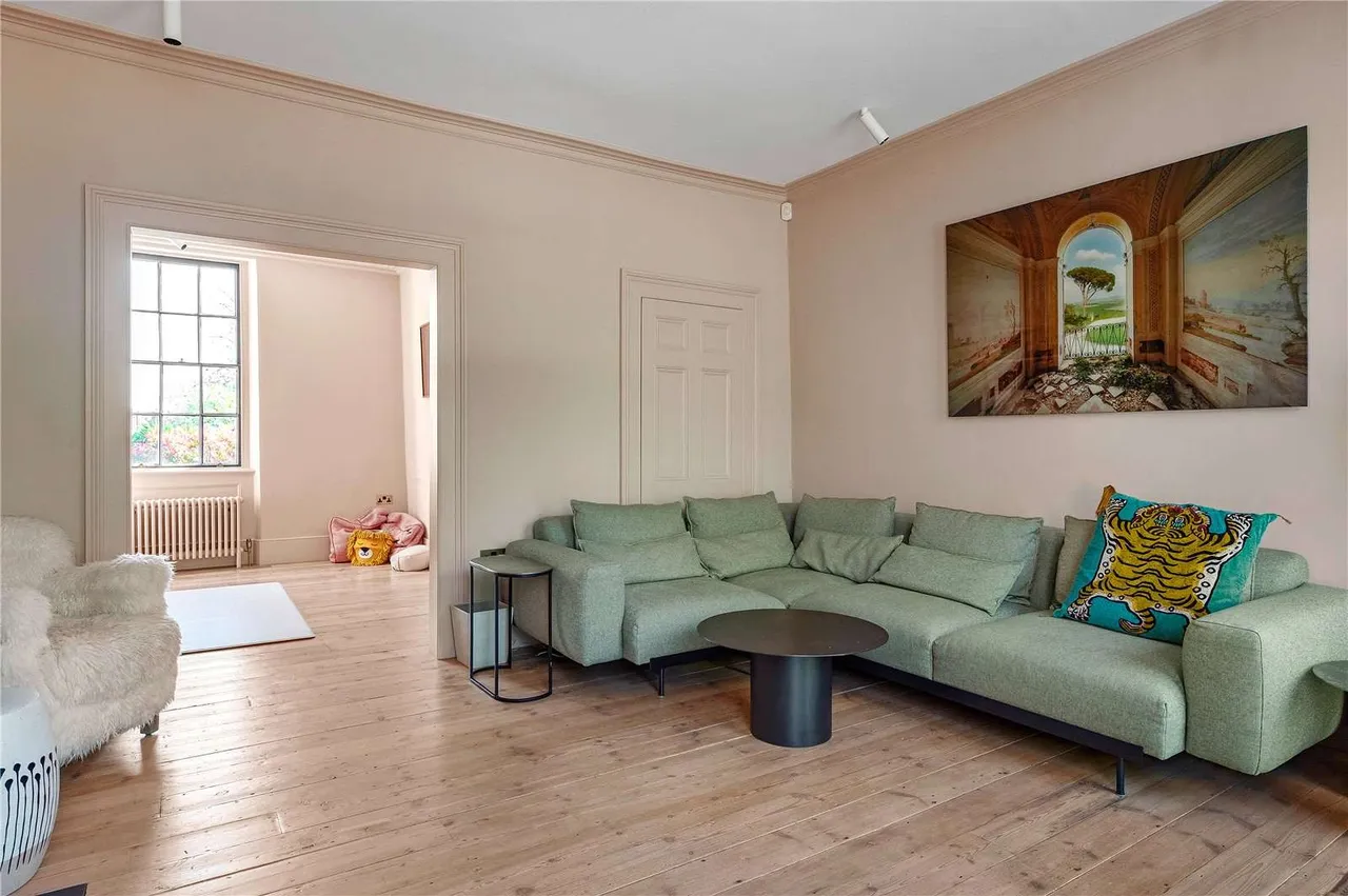 Thornhill Road, Barnsbury, London, N1 1JU, photo 5