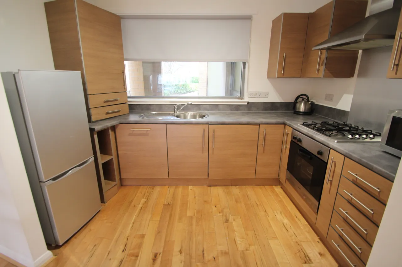 Queen Elizabeth Gardens, New Gorbals, G5, photo 5