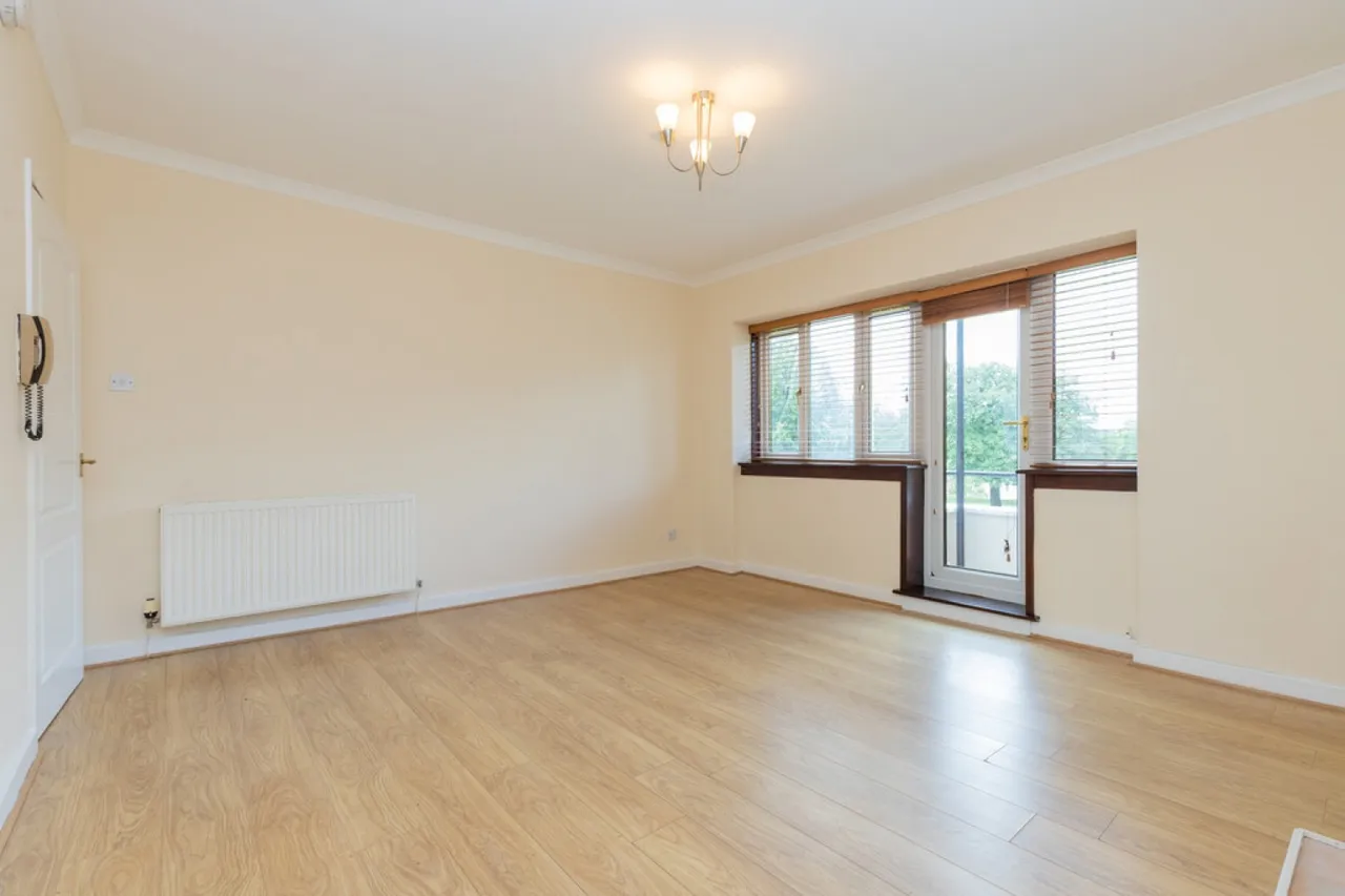 1/1, 39 Ladybank Drive, photo 6