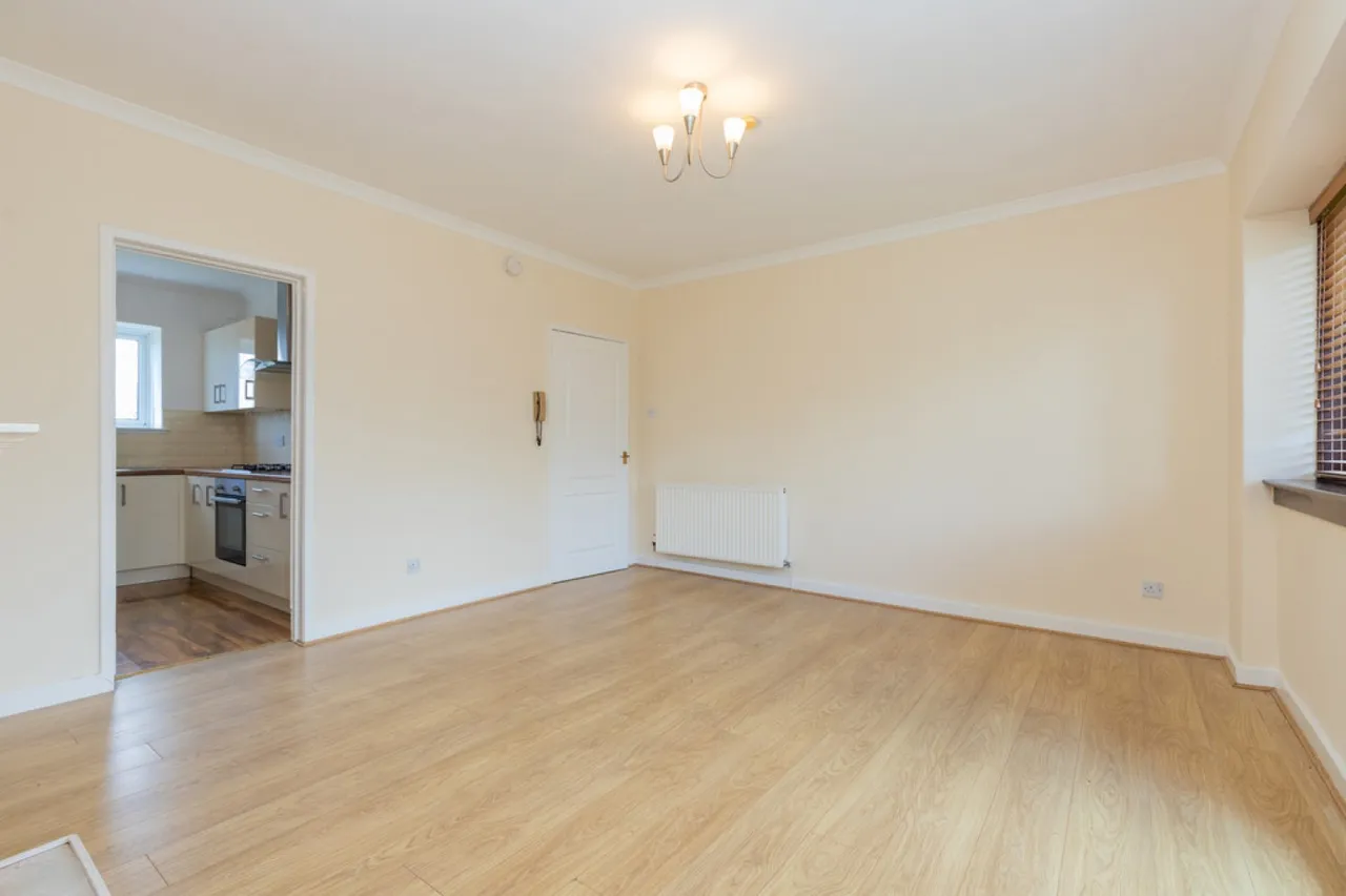 1/1, 39 Ladybank Drive, photo 8
