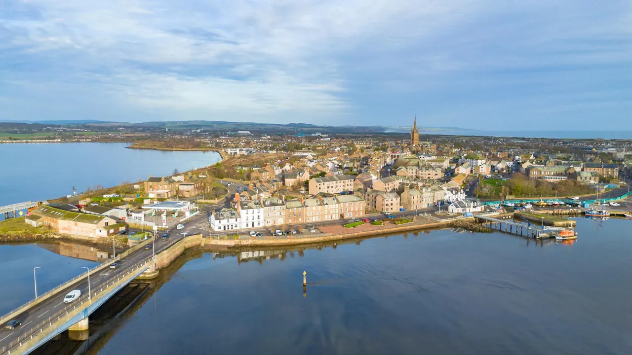 Seagate, Montrose, DD10, photo 47