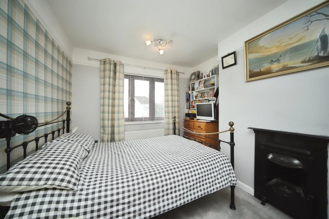 Cheddon Road, Taunton, photo 7