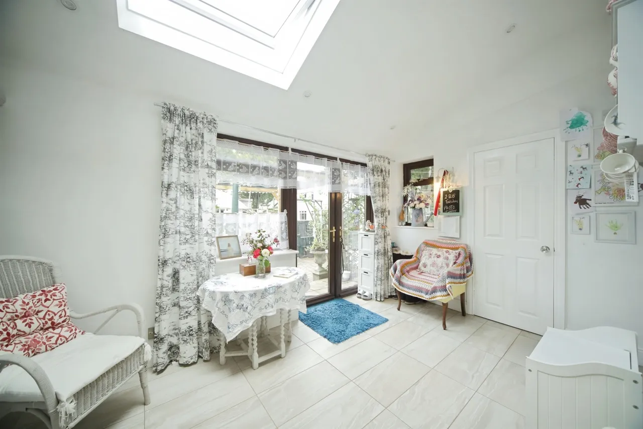 Cheddon Road, Taunton, photo 11