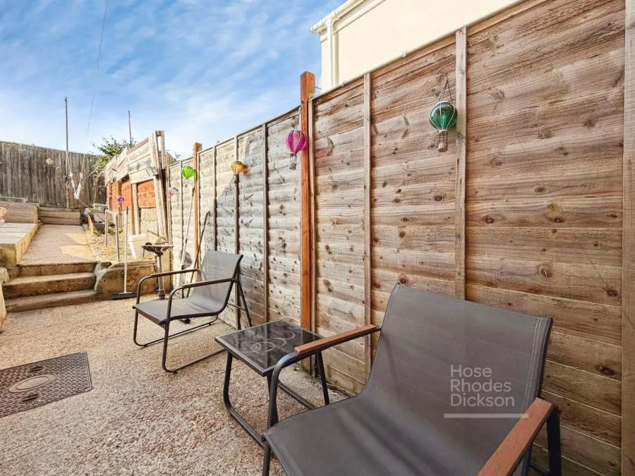 Catherine Terrace, Newport, PO30, photo 11