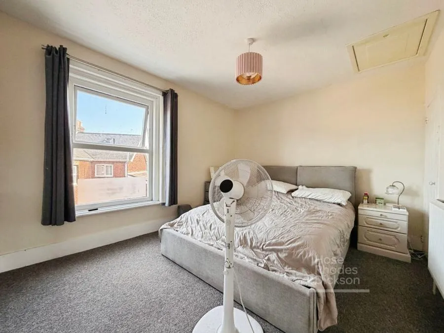 Catherine Terrace, Newport, PO30, photo 5