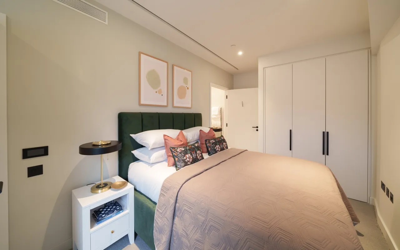Circus Road West, London, SW11, photo 5