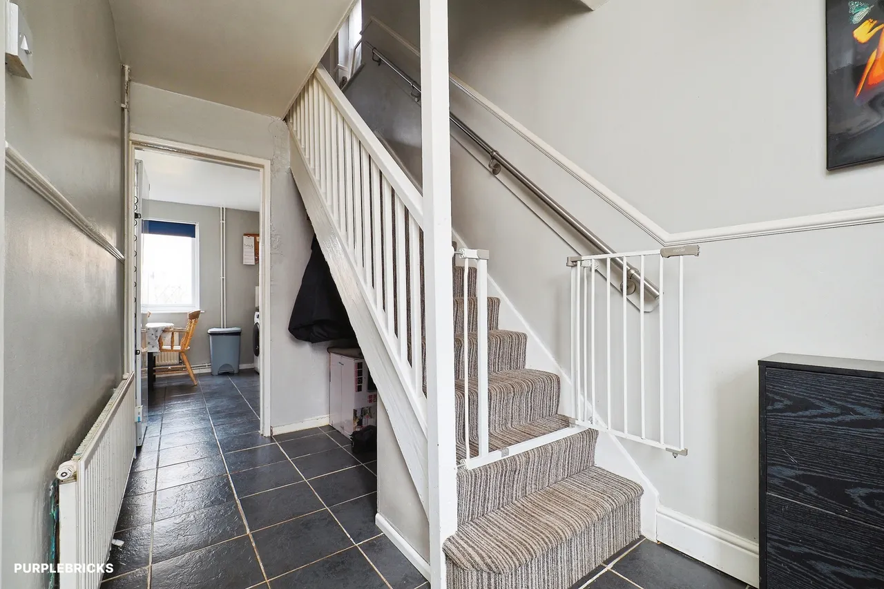 Hazelwood, Nottingham, NG12, photo 2