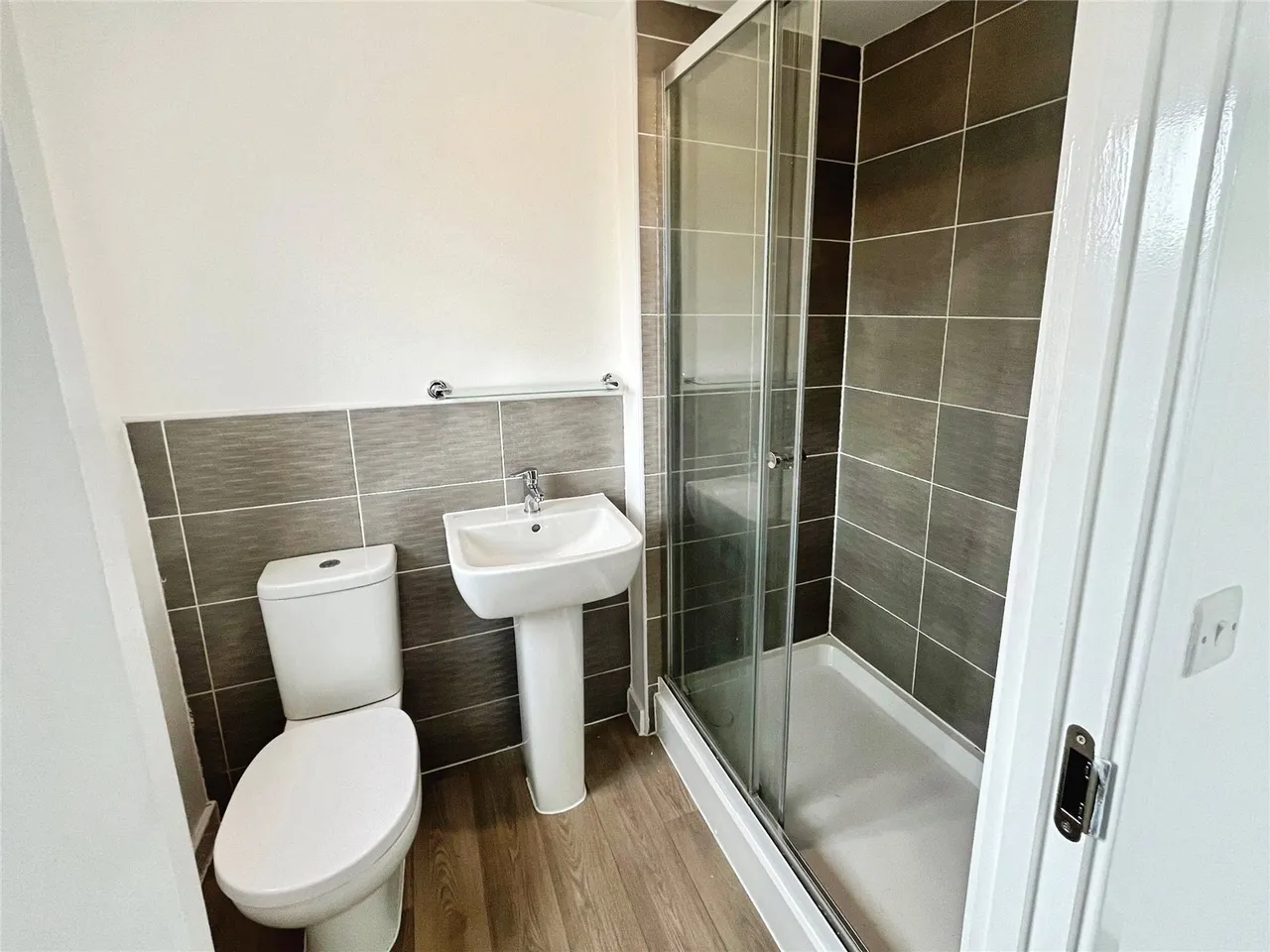 Coot Way, Stoke Bardolph, NG14, photo 9