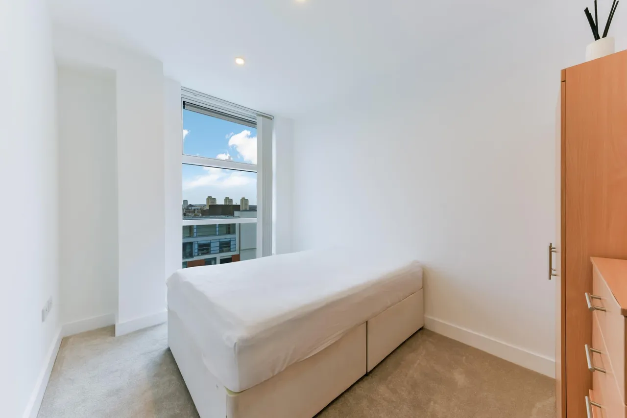 Cornell Square, Nine Elms, SW8, photo 7