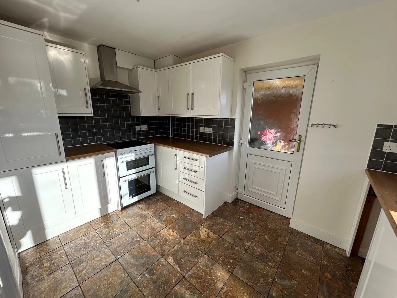 The Deansway, Kidderminster, DY10, photo 2