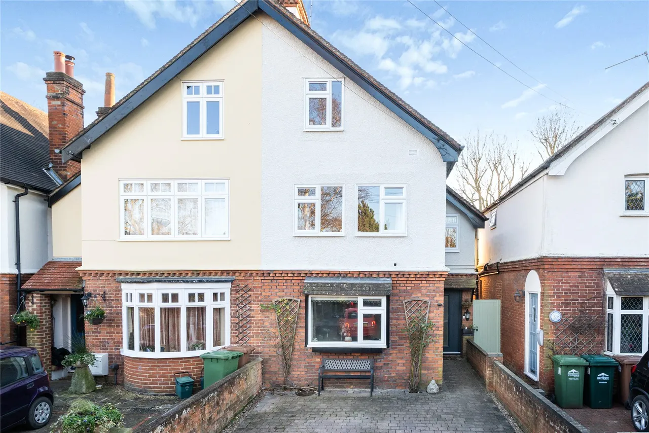 Vicarage Lane, Laleham, TW18, photo 4