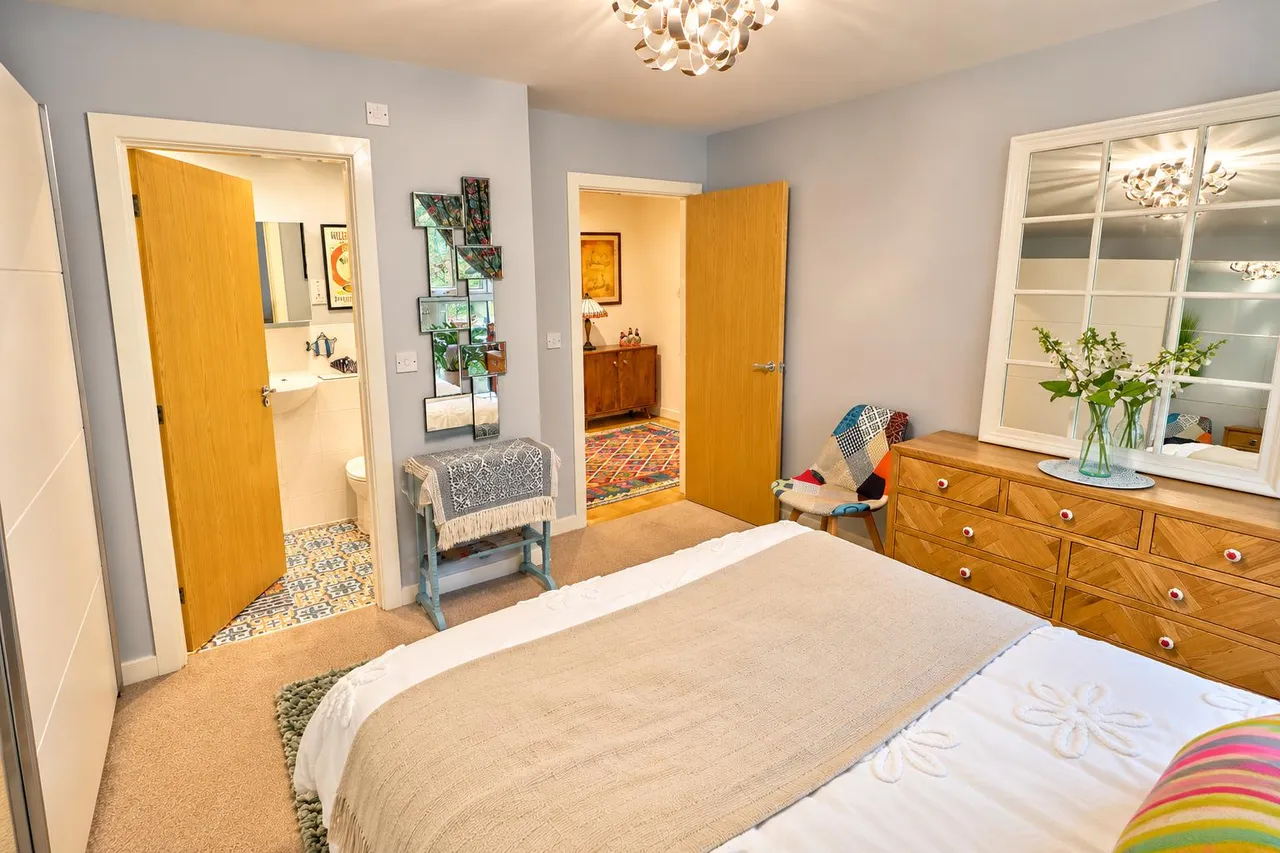 Palmerstones Court, Bolton, BL1, photo 8