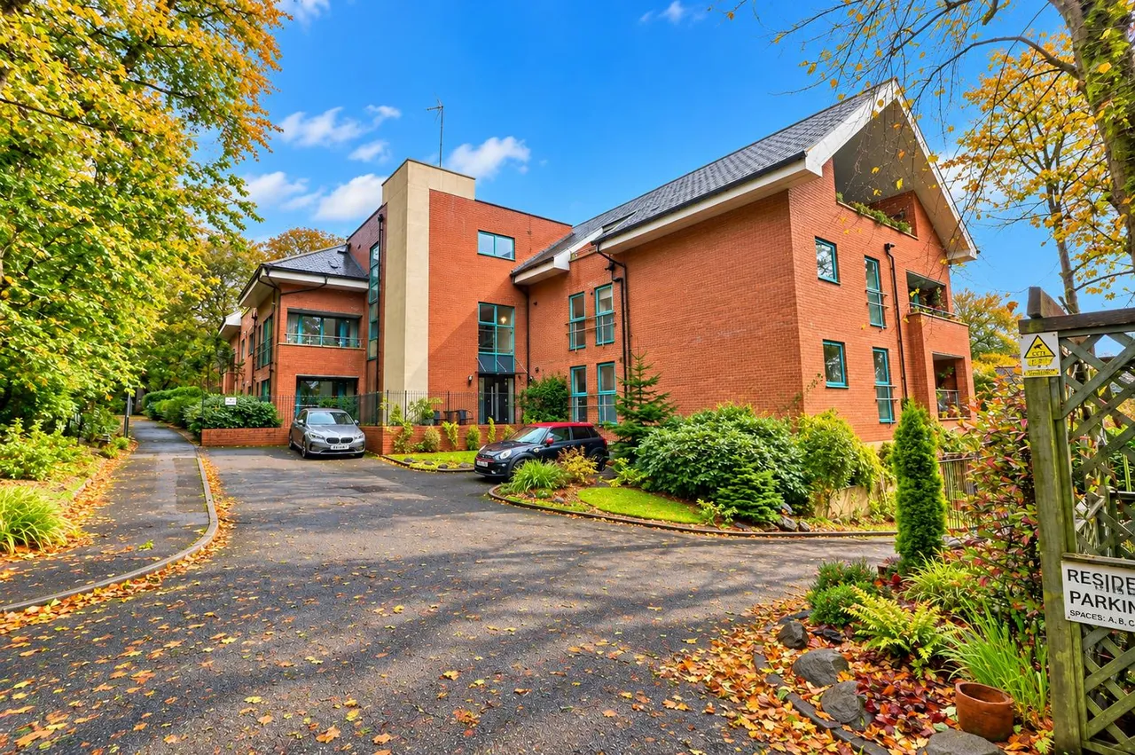 Palmerstones Court, Bolton, BL1, photo 13