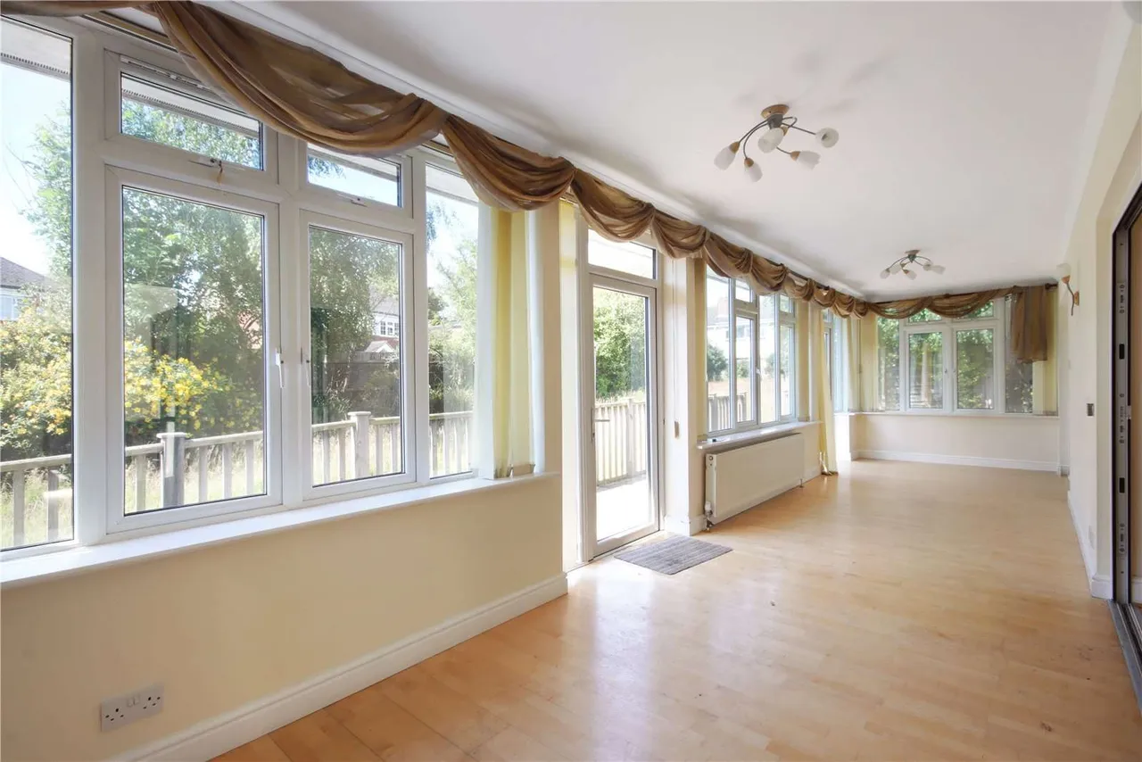 Pennington Road, Tunbridge Wells, Kent, TN4 0TA, photo 4
