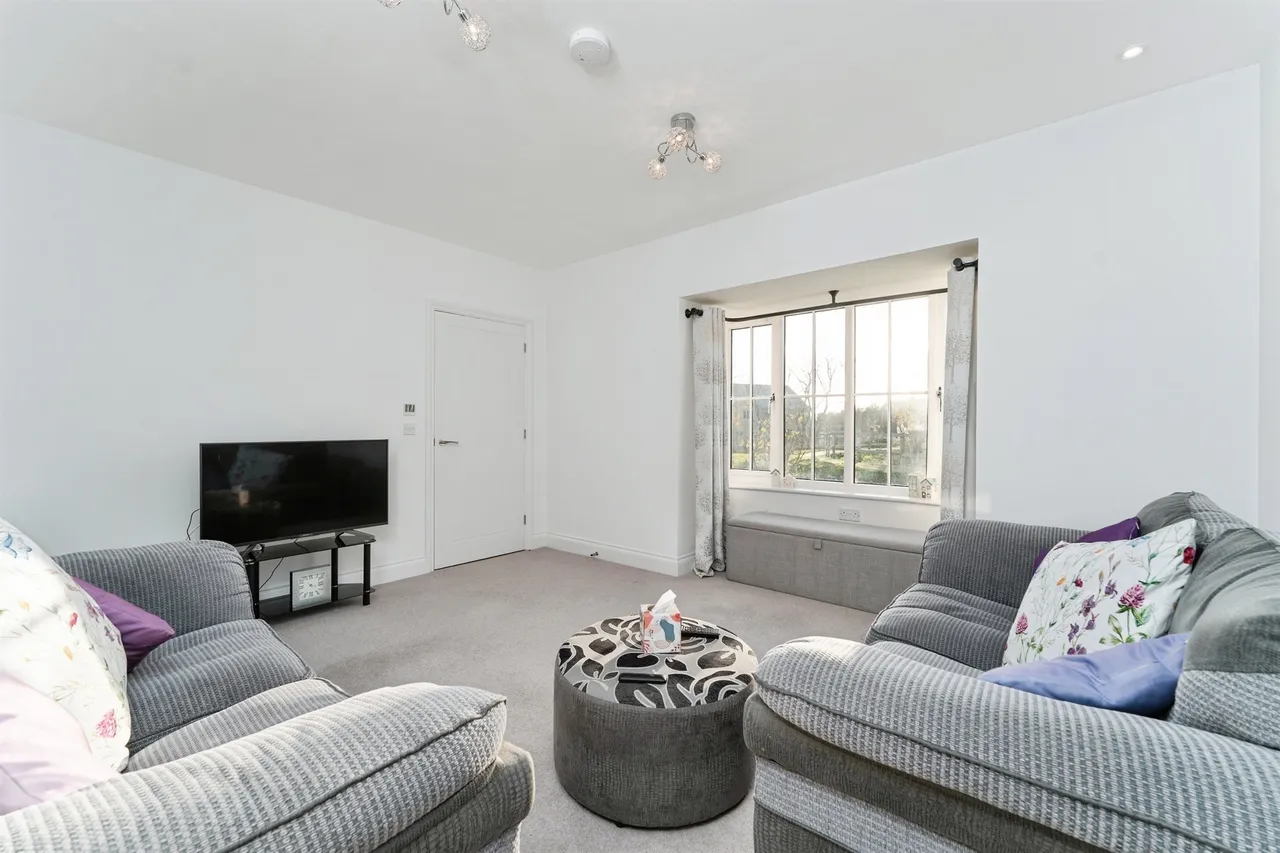 Walnut Drive, Ely, CB6, photo 5
