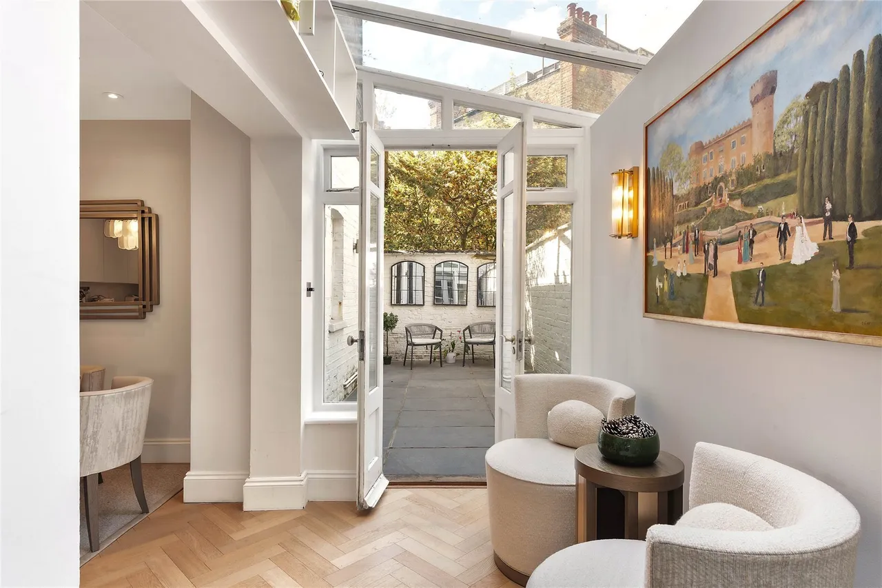 Cambridge Road, London, SW11, photo 13