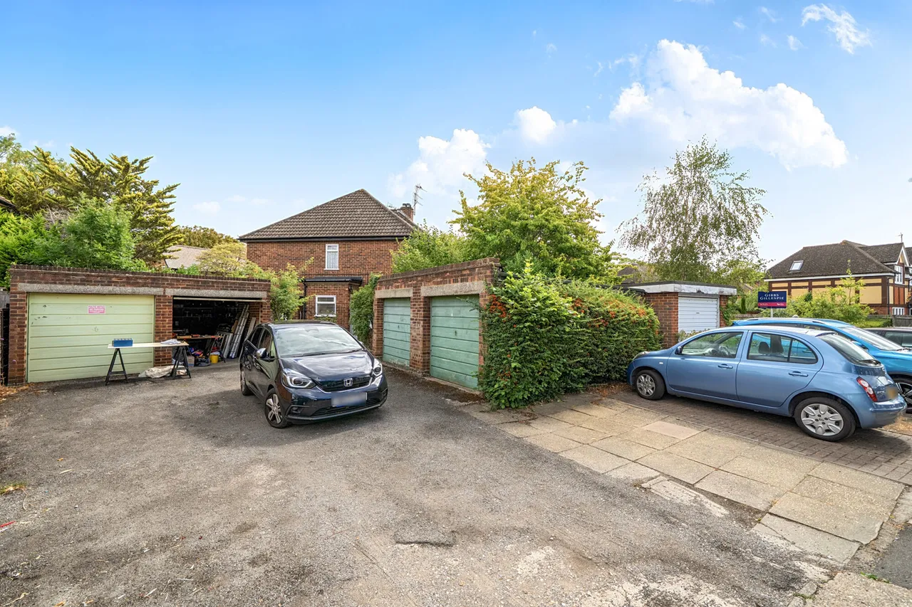 The Sigers, Pinner, HA5, photo 17