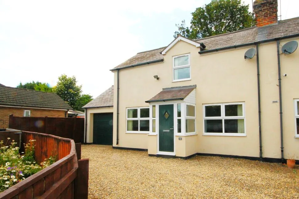4 bed house for sale — The Avenue, Stockton-on-Tees, Durham, TS19
