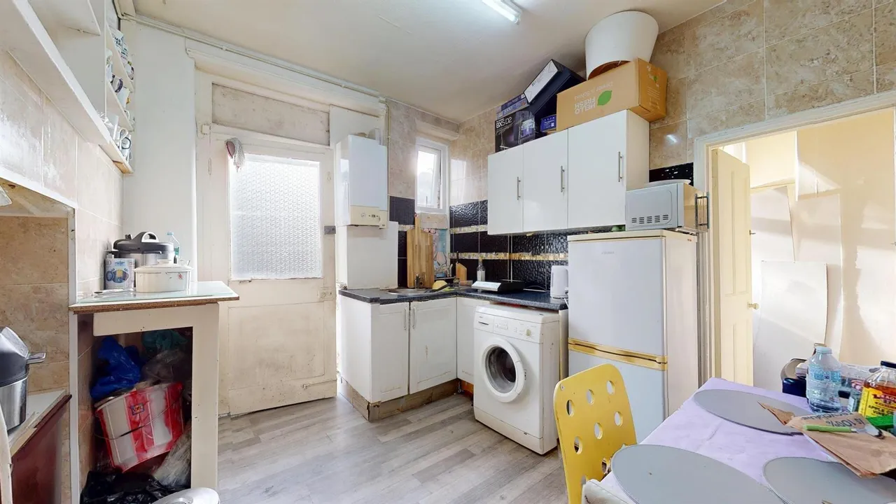 Talgarth Road, London, W14, photo 14