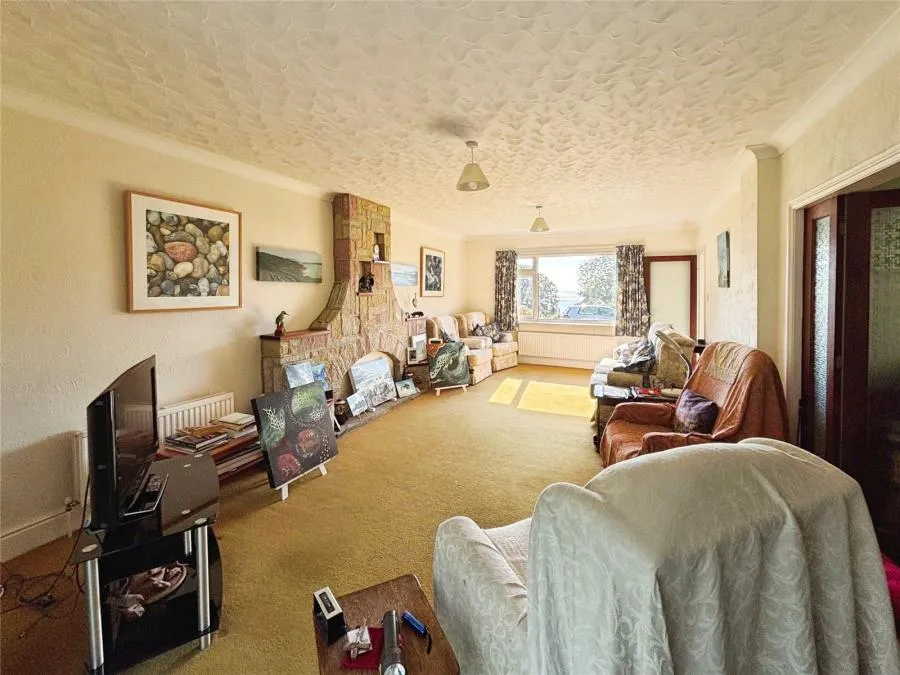 Twining Road, St. Lawrence, PO38, photo 5