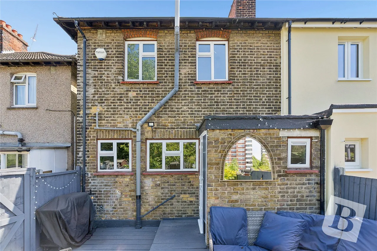Abbs Cross Lane, Hornchurch, RM12, photo 13