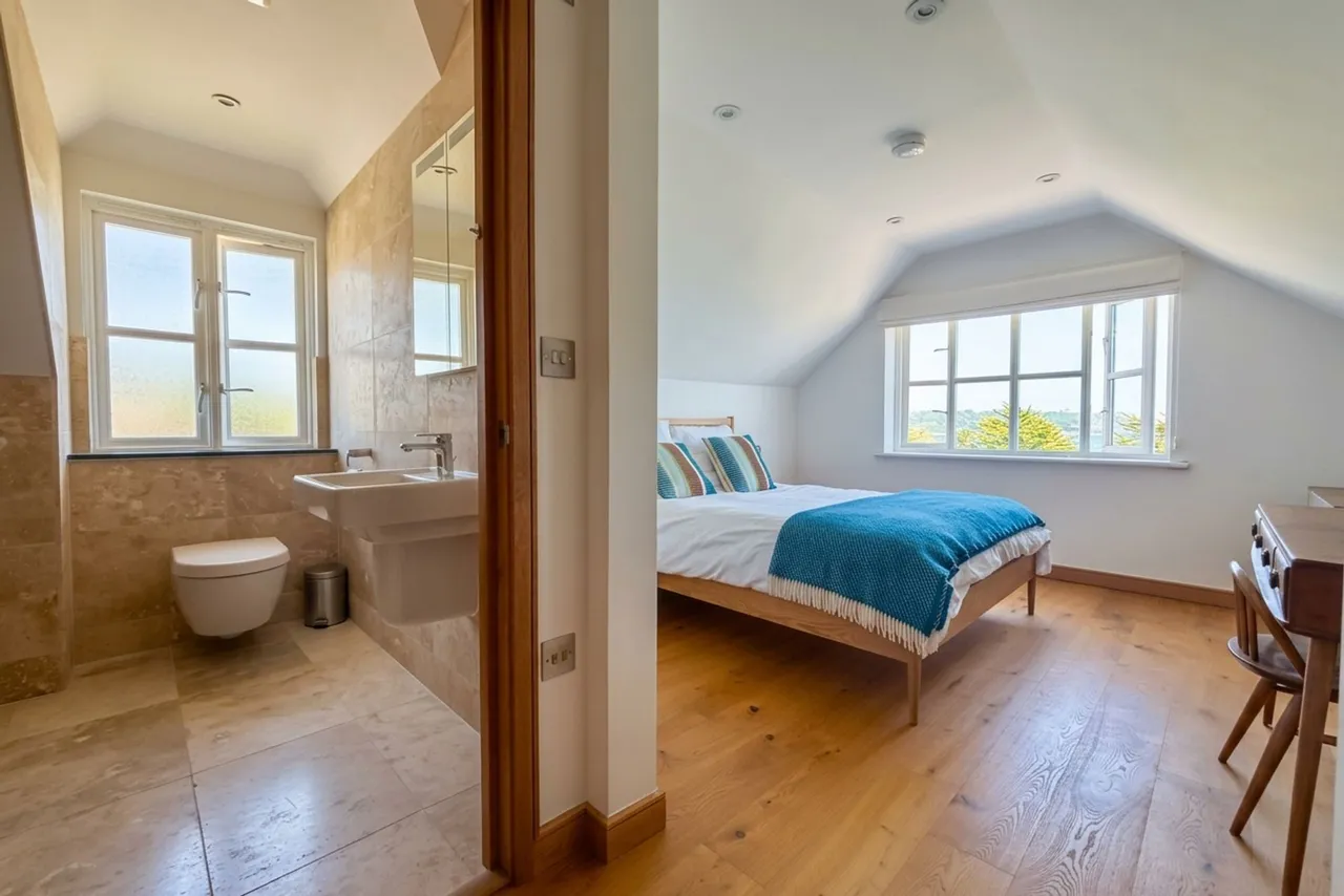 Queen Mary Road, Falmouth, TR11, photo 25