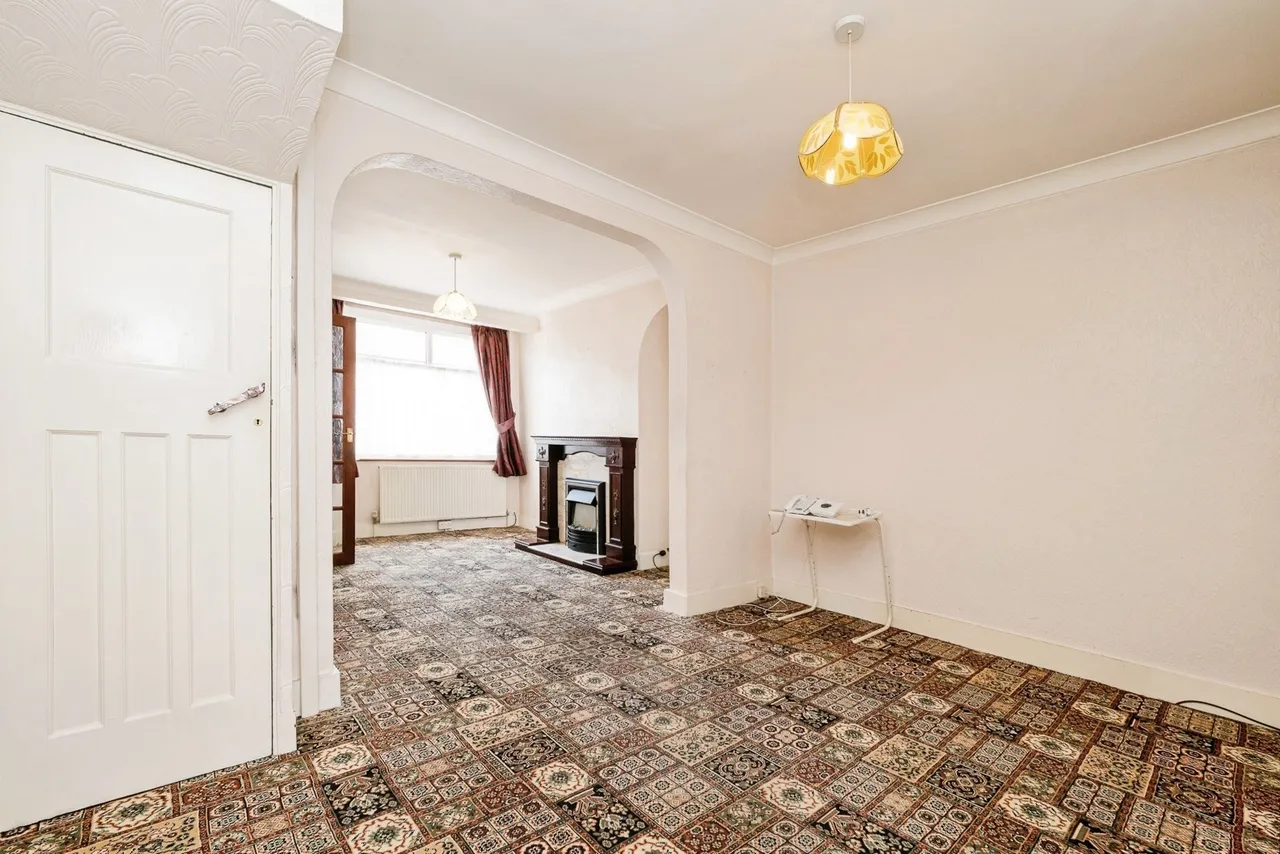 Mayswood Gardens, Dagenham, RM10, photo 9