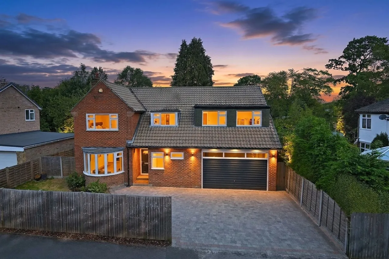 Wayside Crescent, Harrogate, HG2, photo 14