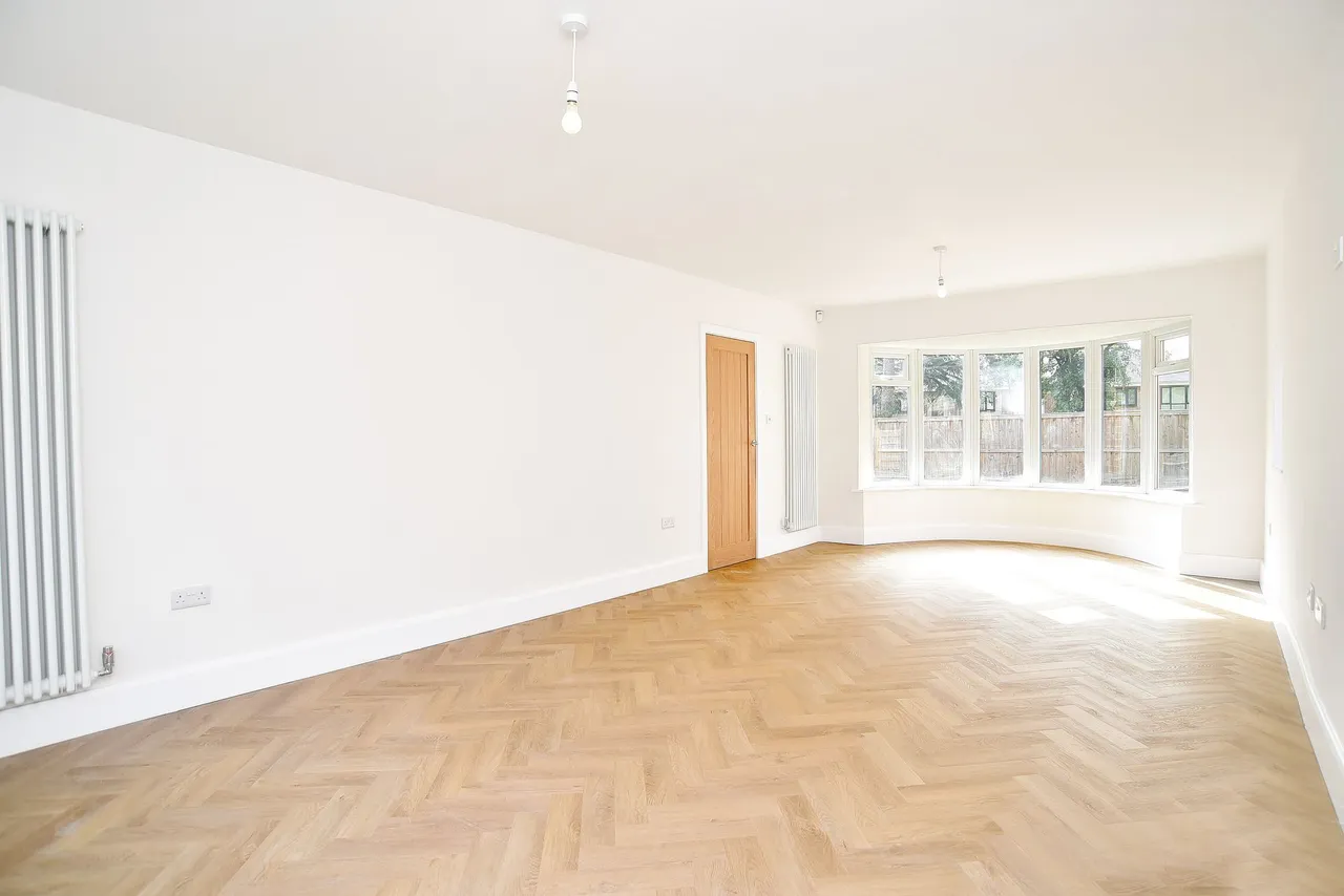 Wayside Crescent, Harrogate, HG2, photo 2