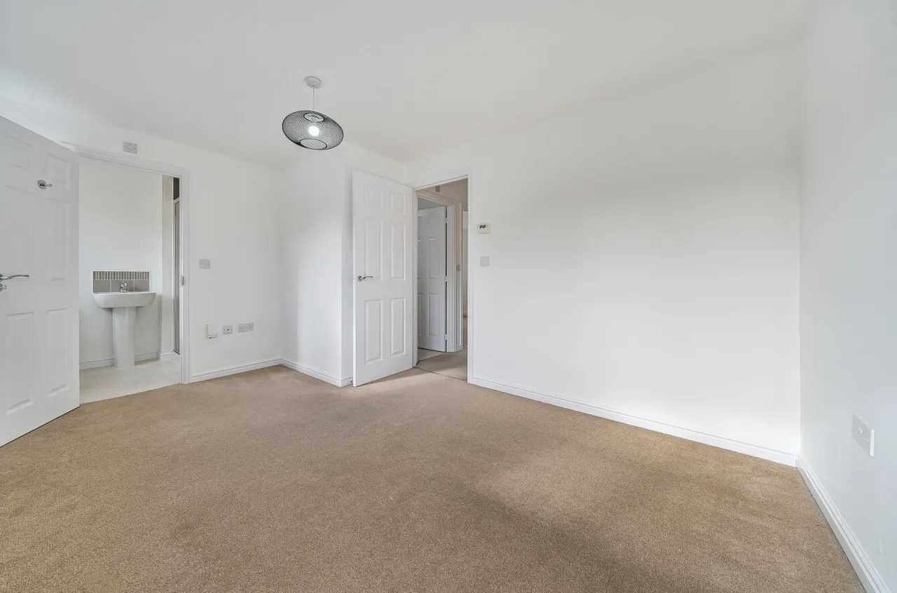 Alder Road, Whinmoor, LS14, photo 12
