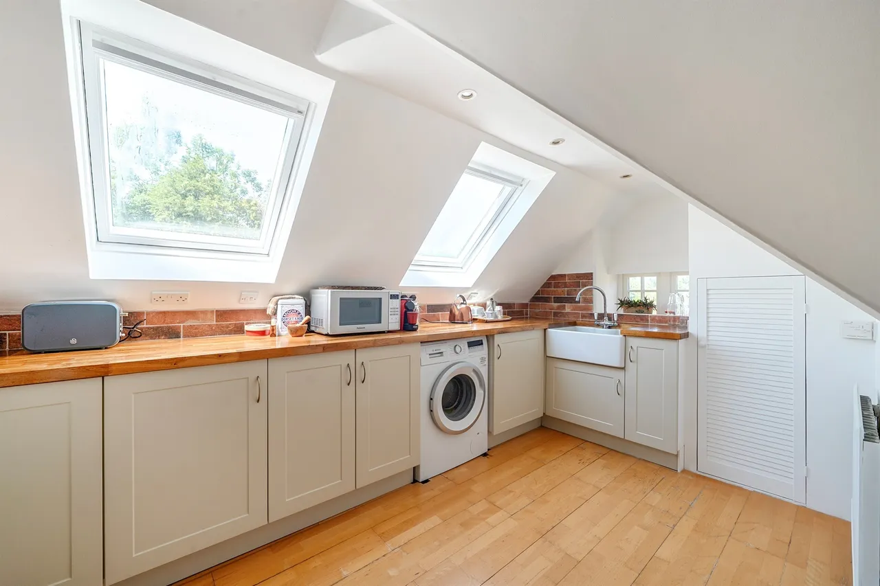 Ray Park Avenue, Maidenhead, SL6, photo 3
