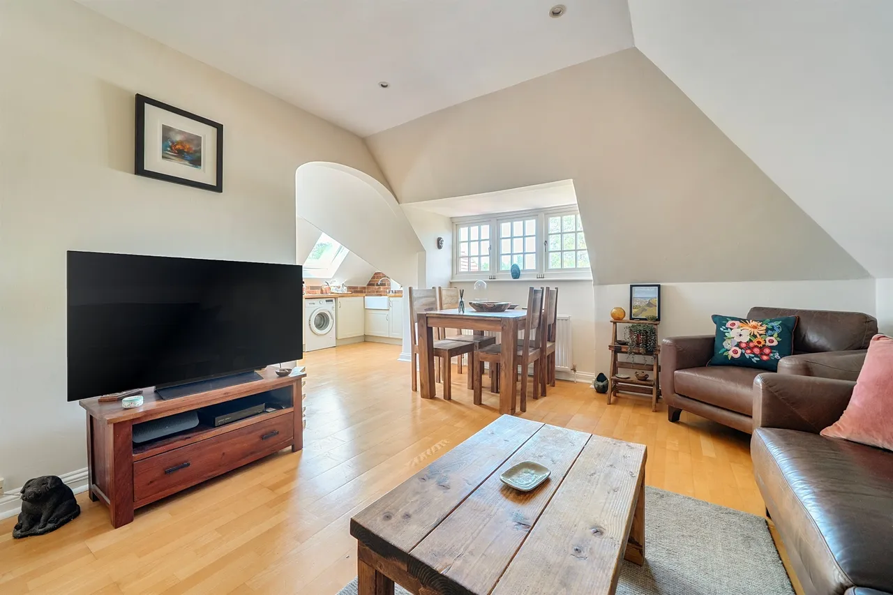 Ray Park Avenue, Maidenhead, SL6, photo 2