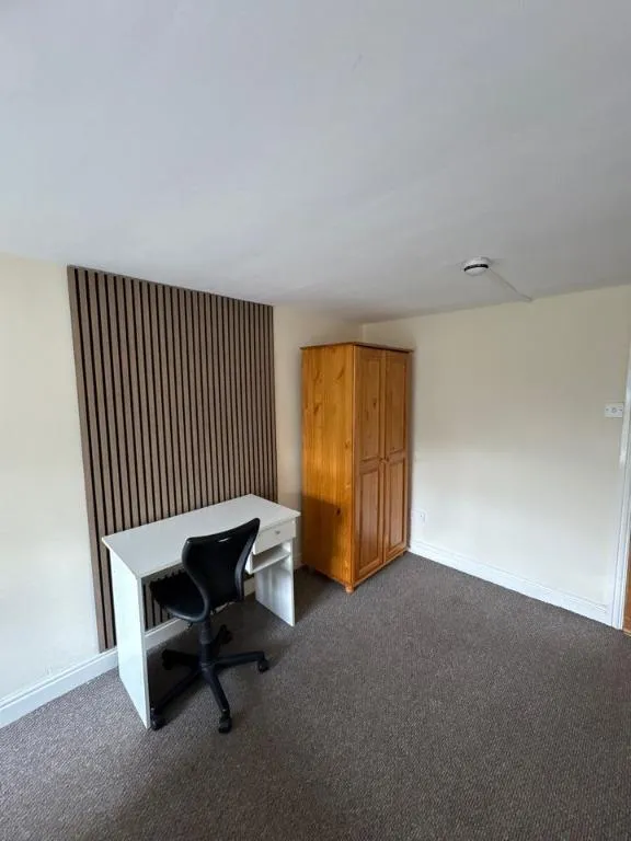 Mauldeth Road, Withington, M14, photo 13