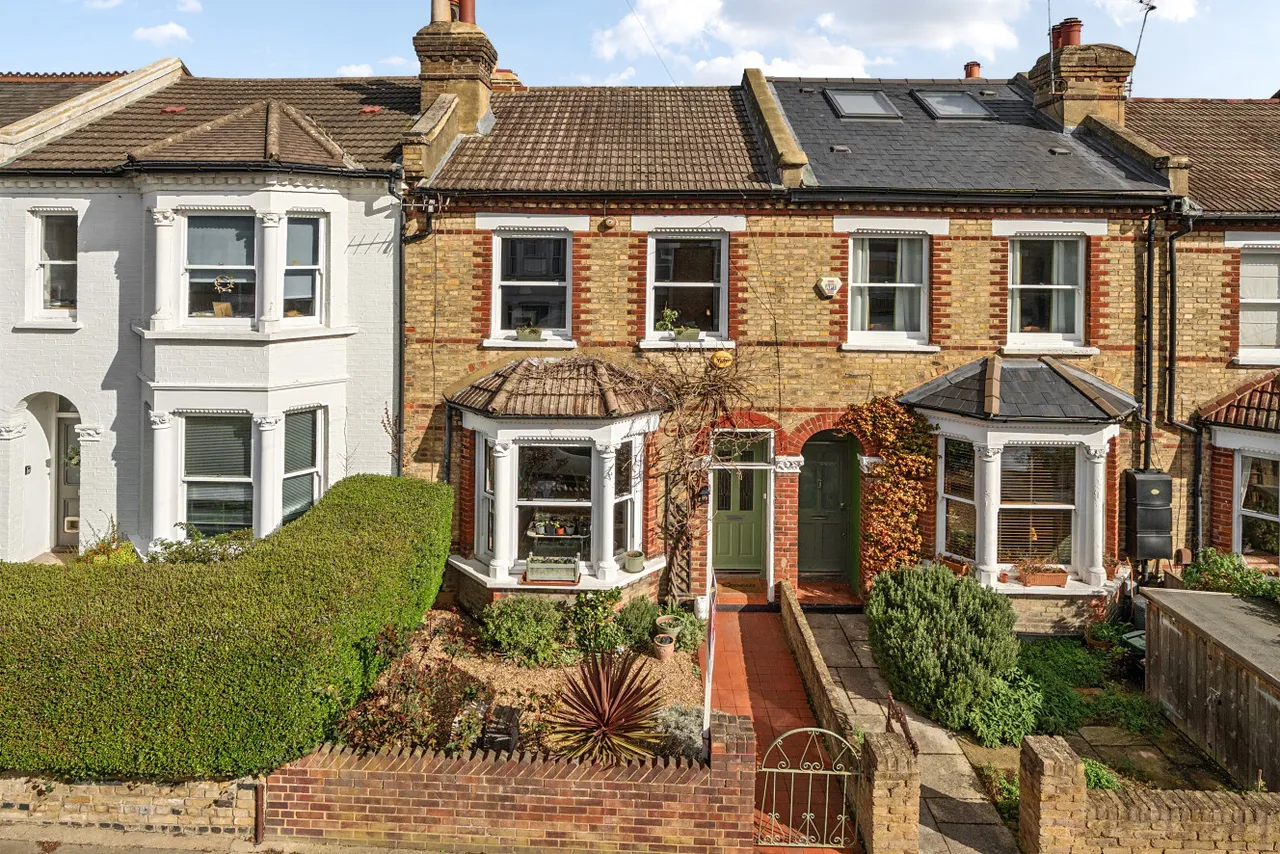 4 bed house for sale — Montrave Road, Penge, London, SE20
