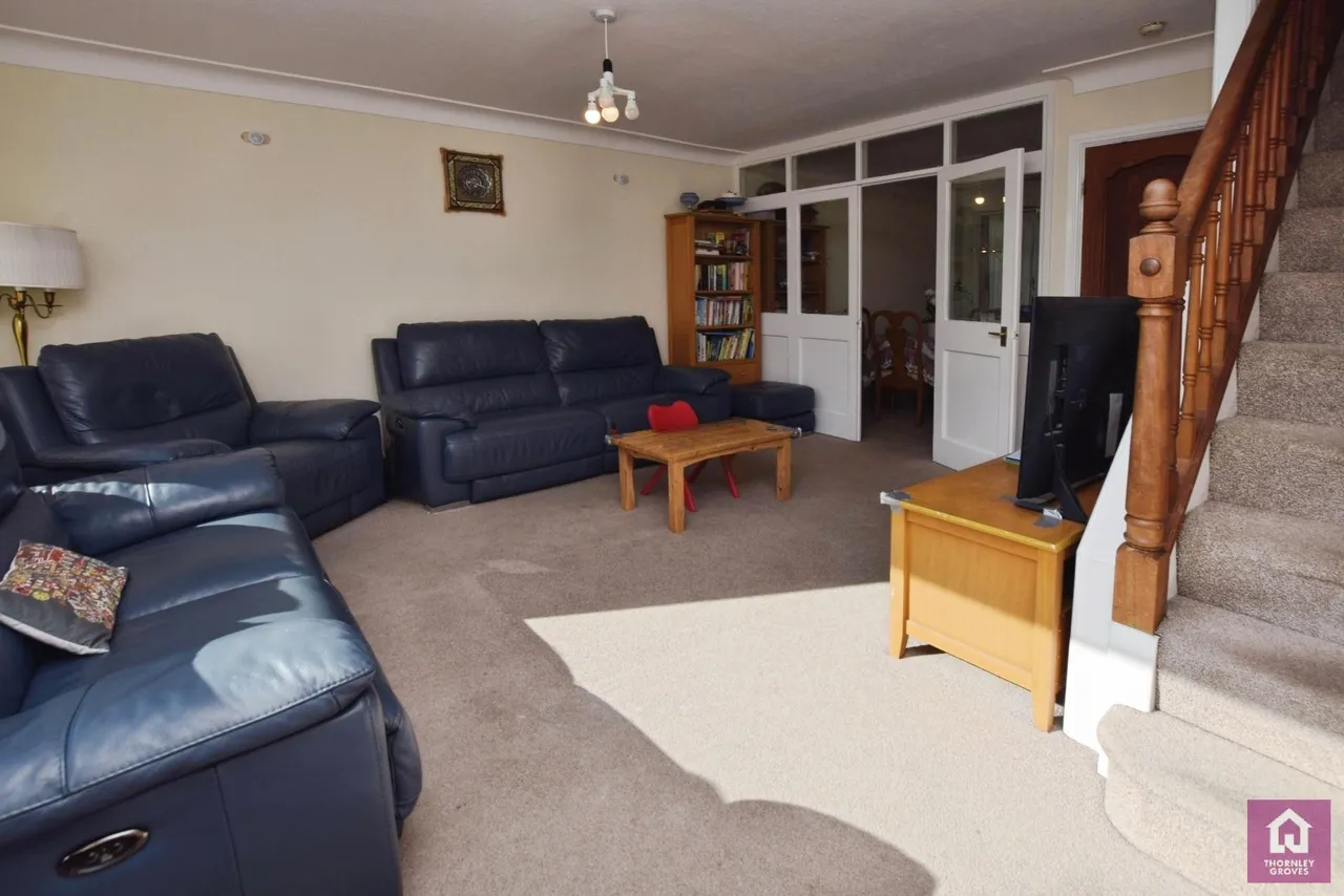 Derbyshire Road, Sale, M33, photo 12