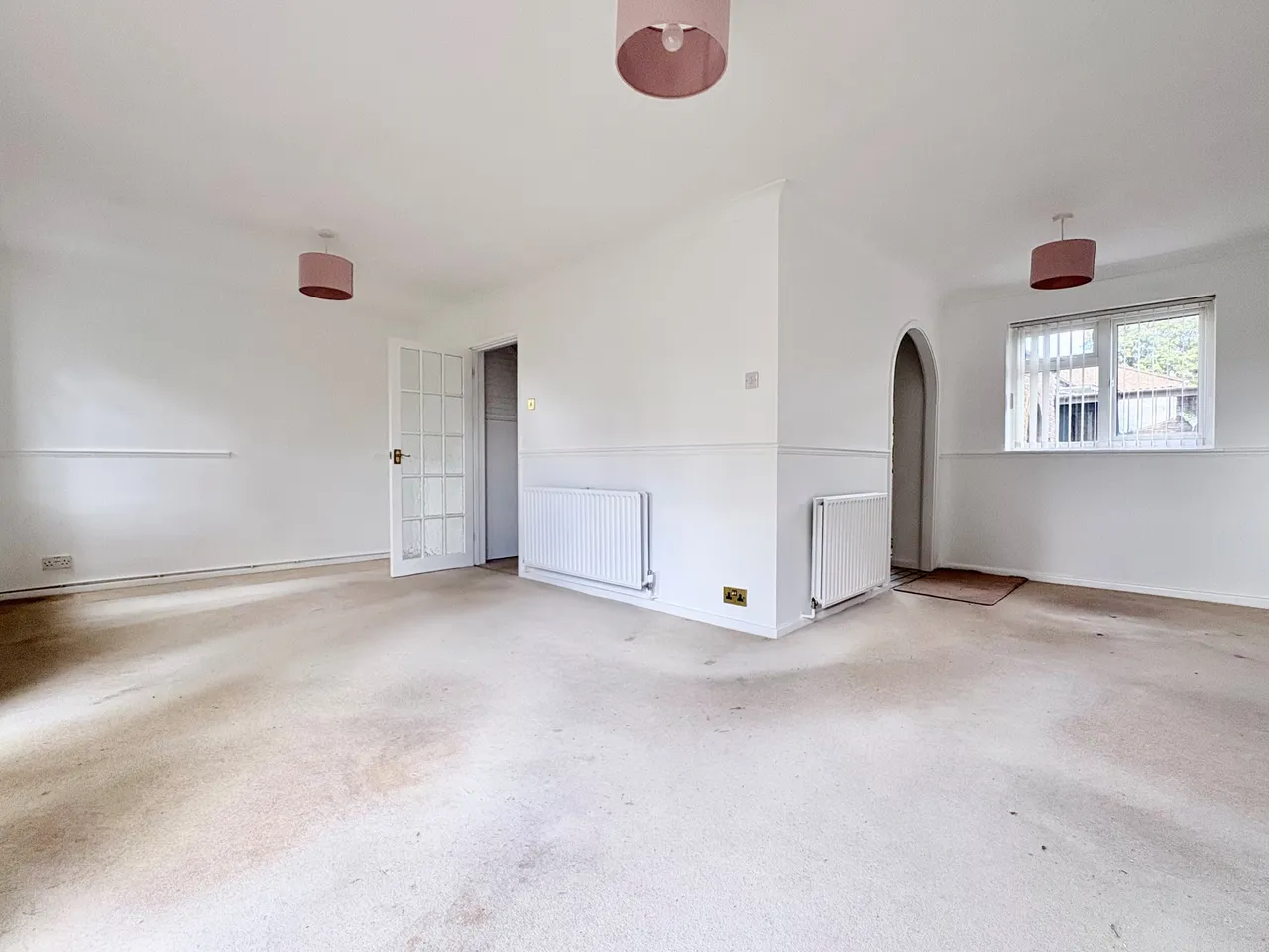 3 bed house to rent — Beyers Gardens, HODDESDON
