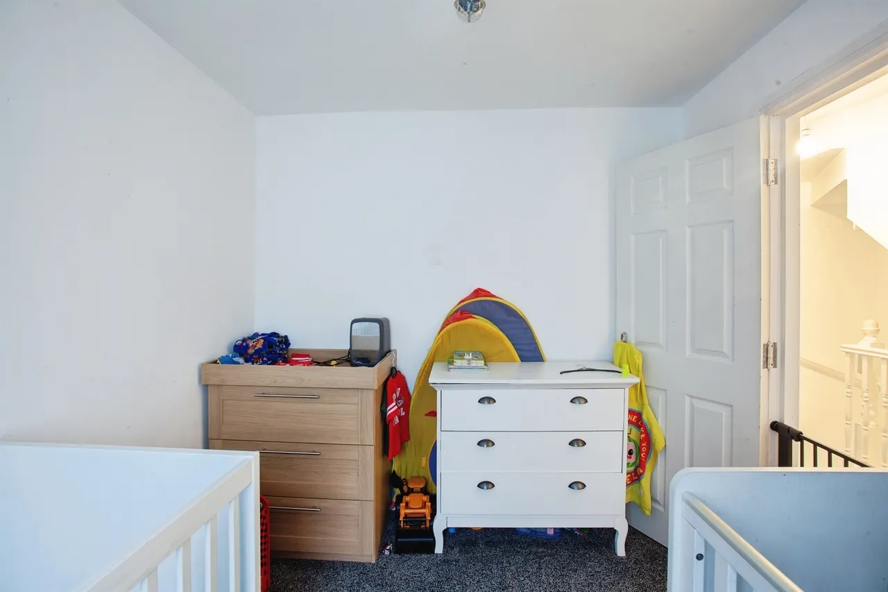 Kingfisher Drive, Wombwell, Barnsley, photo 4