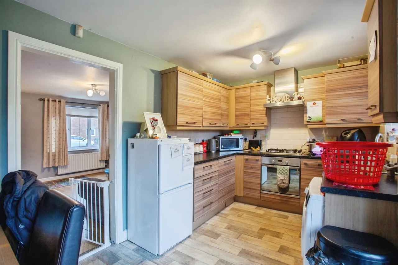 Kingfisher Drive, Wombwell, Barnsley, photo 12