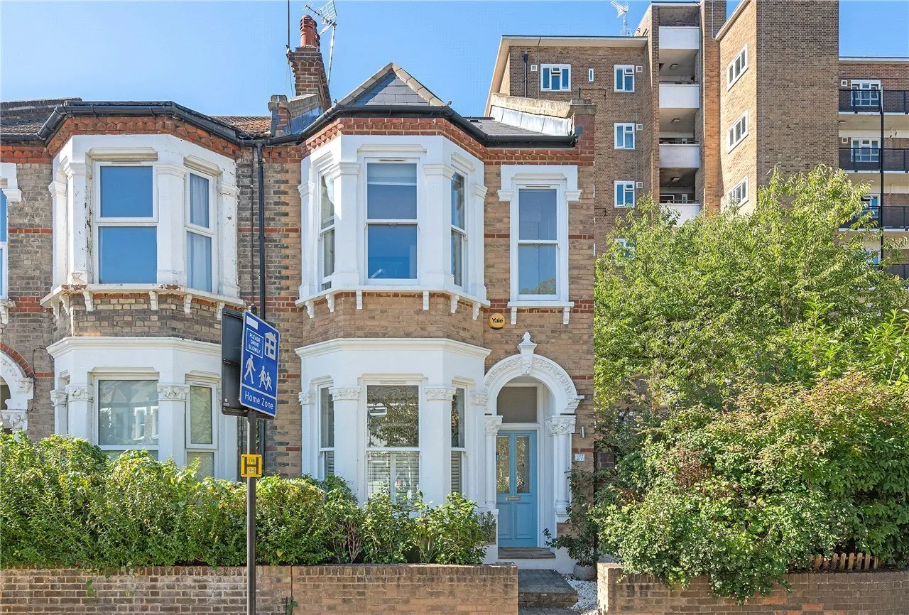 Holmewood Gardens, London, SW2, photo 10