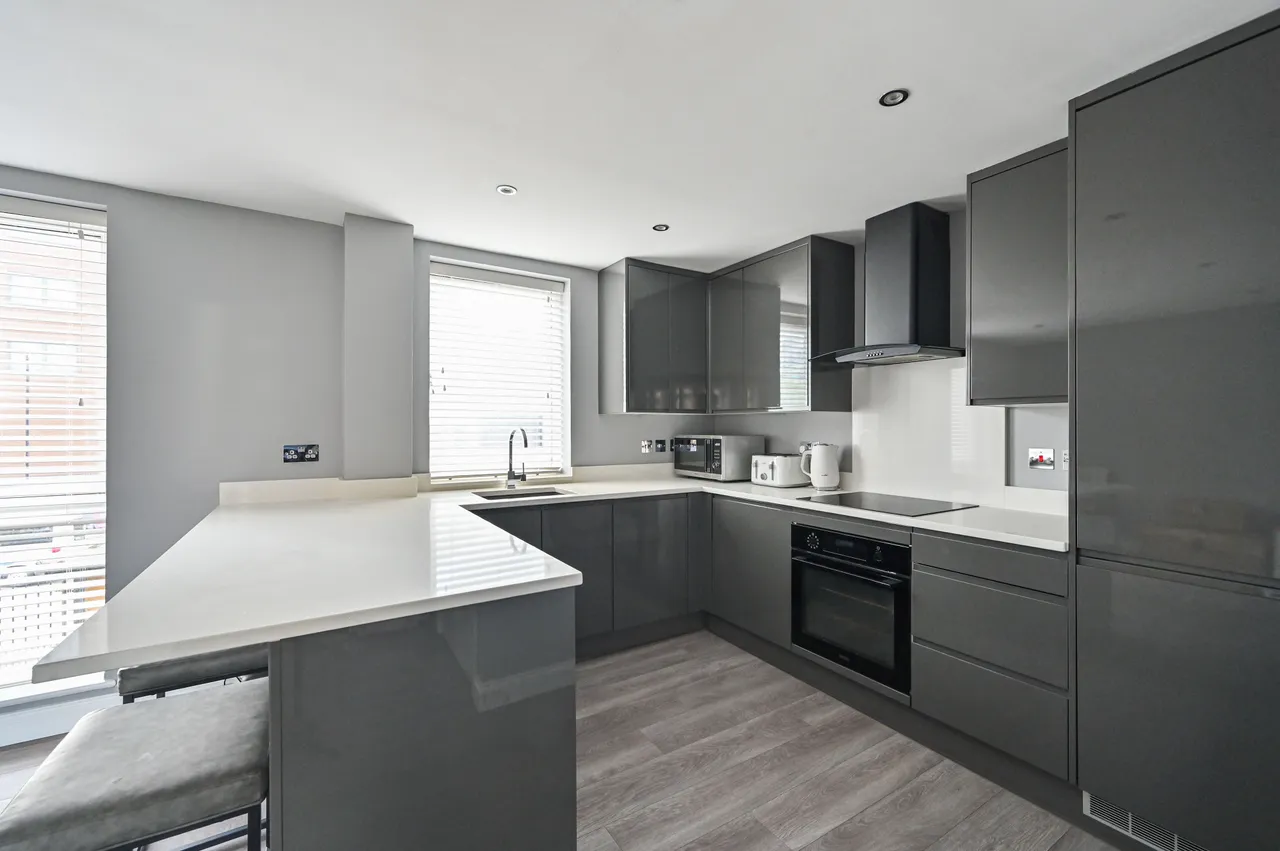 7 Arran House, Raleana Road, London, photo 4