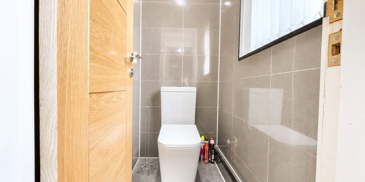 Breck Road, Wallasey, CH44, photo 11