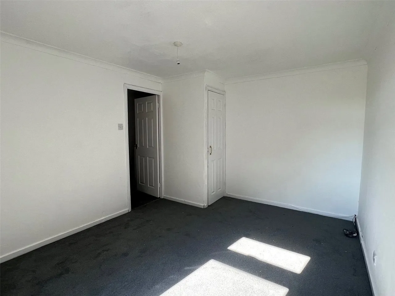 Clayburn Circle, Basildon, Essex, SS14, photo 8