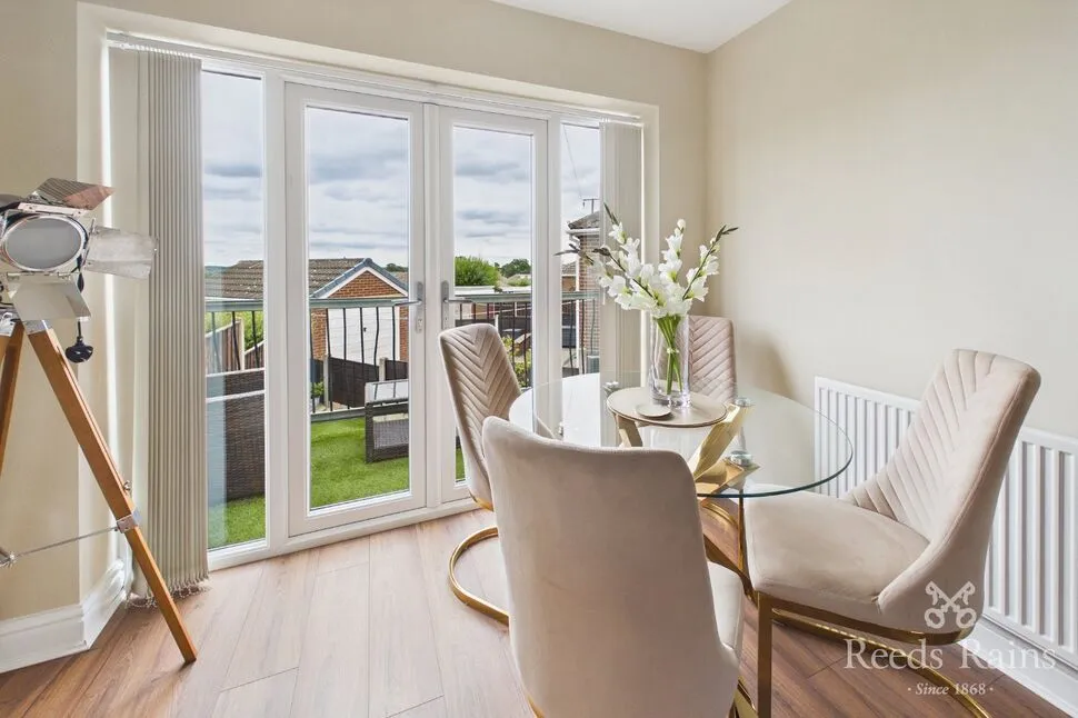 Julie Avenue, Durkar, West Yorkshire, WF4, photo 3