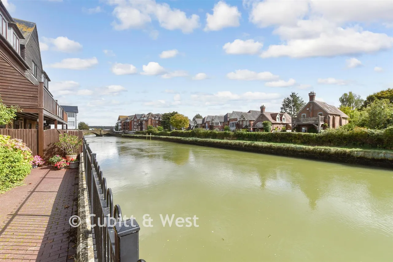 Nineveh Shipyard, Arundel, BN18, photo 2
